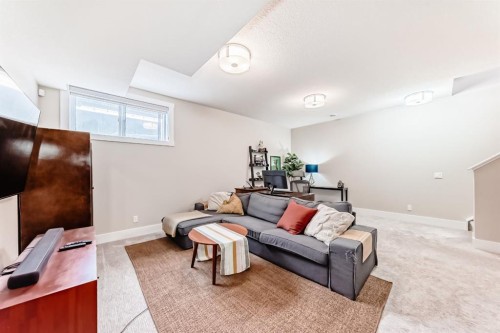 68 Mahogany Gardens Se, Calgary, AB - Indoor