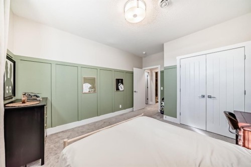 68 Mahogany Gardens Se, Calgary, AB - Indoor Photo Showing Bedroom
