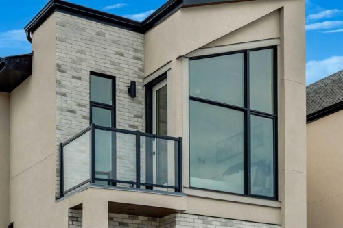 631 28 Avenue Nw, Calgary, AB - Outdoor With Exterior