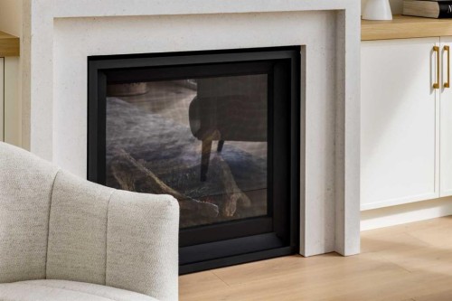631 28 Avenue Nw, Calgary, AB - Indoor Photo Showing Living Room With Fireplace