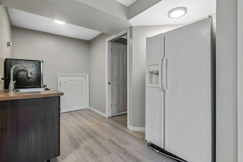 52 Hunters Crescent, Okotoks, AB - Indoor Photo Showing Other Room
