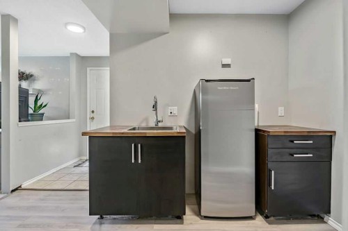 52 Hunters Crescent, Okotoks, AB - Indoor
