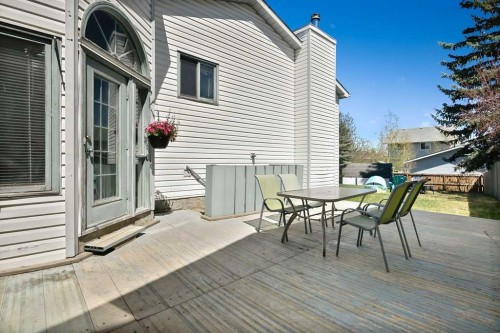 52 Hunters Crescent, Okotoks, AB - Outdoor With Deck Patio Veranda With Exterior
