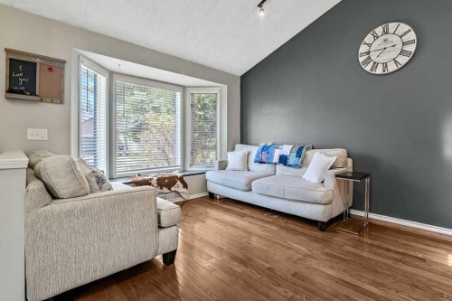 52 Hunters Crescent, Okotoks, AB - Indoor Photo Showing Living Room