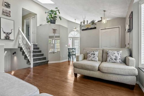 52 Hunters Crescent, Okotoks, AB - Indoor Photo Showing Living Room