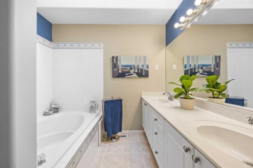 142 Sierra Nevada Green Sw, Calgary, AB - Indoor Photo Showing Bathroom
