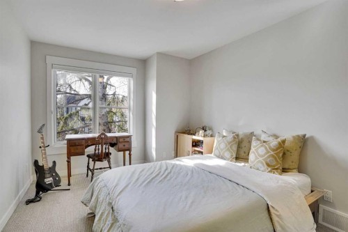 4120 16 Street Sw, Calgary, AB - Indoor Photo Showing Bedroom