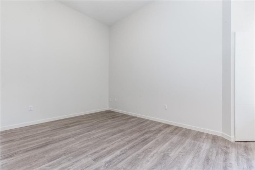 109-12 Mahogany Path Se, Calgary, AB - Indoor Photo Showing Other Room