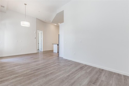 109-12 Mahogany Path Se, Calgary, AB - Indoor Photo Showing Other Room