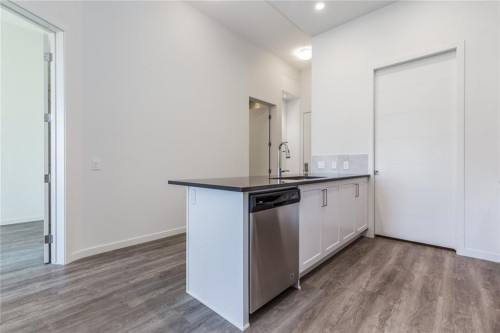 109-12 Mahogany Path Se, Calgary, AB - Indoor