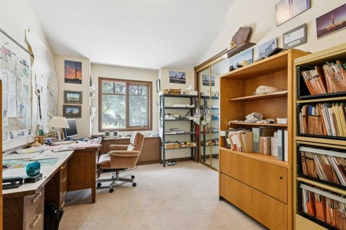 361 Wildwood Drive Sw, Calgary, AB 