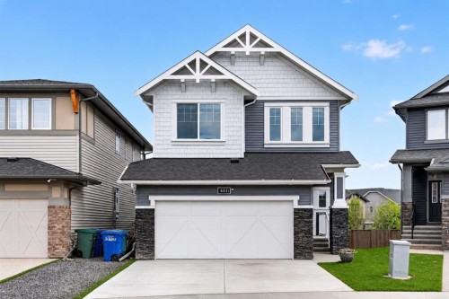 652 Reynolds Crescent SW Airdrie, AB T4B 5G1