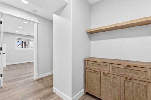 652 Reynolds Crescent Sw, Airdrie, AB - Indoor Photo Showing Other Room