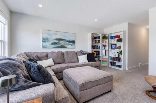 77 Walgrove Gardens Se, Calgary, AB - Indoor Photo Showing Living Room