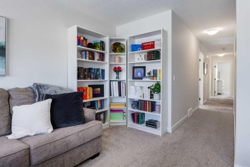 77 Walgrove Gardens Se, Calgary, AB - Indoor