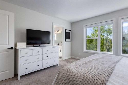 77 Walgrove Gardens Se, Calgary, AB - Indoor Photo Showing Bedroom
