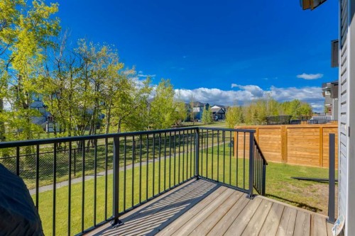 77 Walgrove Gardens Se, Calgary, AB - Outdoor