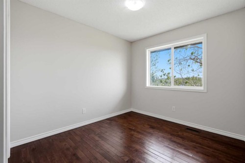 249 Citadel Point Nw, Calgary, AB - Indoor Photo Showing Other Room