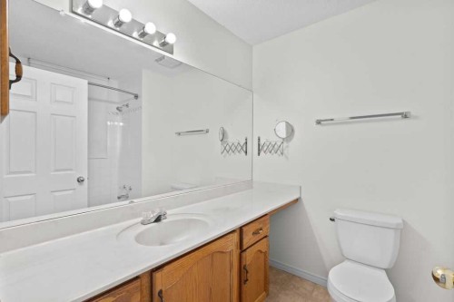 31 Silvergrove Close Nw, Calgary, AB 