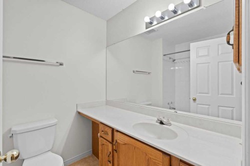 31 Silvergrove Close Nw, Calgary, AB 