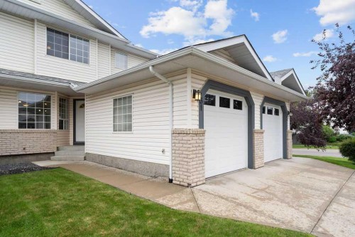 31 Silvergrove Close Nw, Calgary, AB 