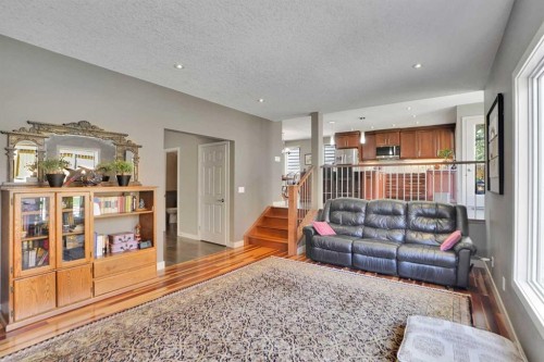 95 Edenwold Crescent Nw, Calgary, AB - Indoor