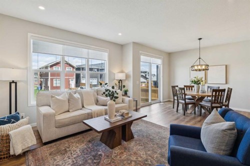 437 Magnolia Way Se, Calgary, AB - Indoor Photo Showing Living Room