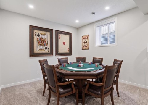 437 Magnolia Way Se, Calgary, AB - Indoor Photo Showing Dining Room