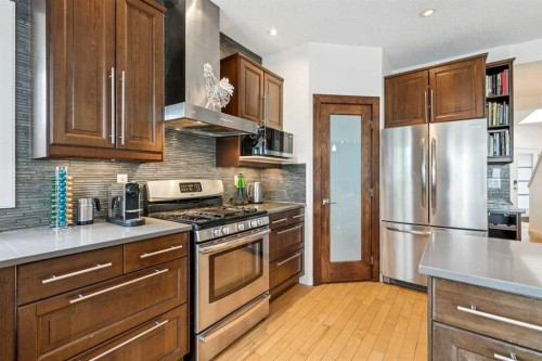 55 Wentworth Manor Sw, Calgary, AB - Indoor Photo Showing Kitchen