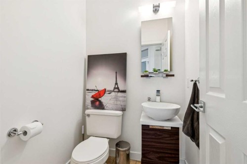 55 Wentworth Manor Sw, Calgary, AB - Indoor Photo Showing Bathroom