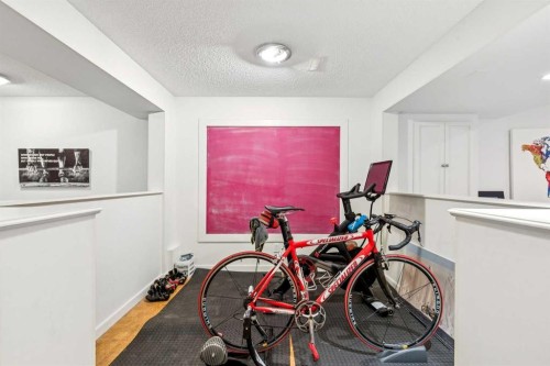 55 Wentworth Manor Sw, Calgary, AB - Indoor Photo Showing Other Room