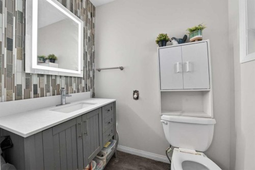 740 Hunterston Crescent Nw, Calgary, AB 