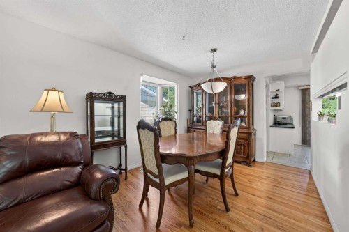 740 Hunterston Crescent Nw, Calgary, AB 