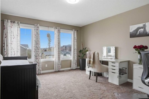 44 Westridge Crescent, Okotoks, AB - Indoor