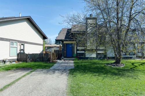 68 Templegreen Bay Ne, Calgary, AB - Outdoor