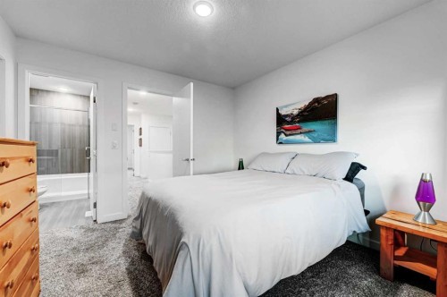 105 Walden Common Se, Calgary, AB - Indoor Photo Showing Bedroom