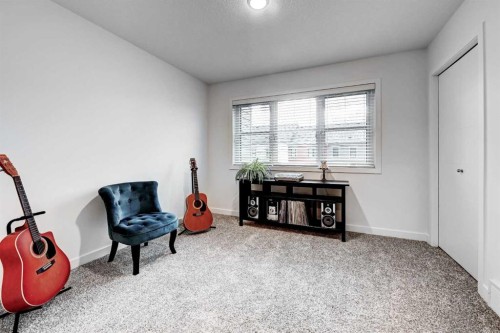 105 Walden Common Se, Calgary, AB - Indoor Photo Showing Other Room