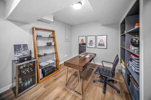 4-1205 Cameron Avenue Sw, Calgary, AB - Indoor Photo Showing Office