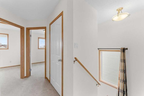 108 Everstone Rise Sw, Calgary, AB - Indoor Photo Showing Other Room