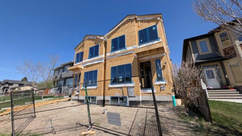 4832 20 Avenue Nw, Calgary, AB - Outdoor With Facade