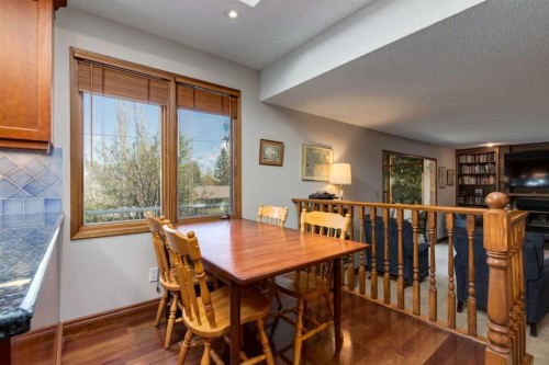 2724 Palliser Drive Sw, Calgary, AB - Indoor Photo Showing Dining Room