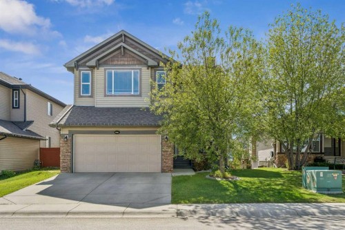 231 HAWKMERE View  Chestermere, AB T1X 1T8