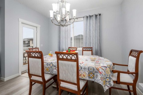 78 Lakes Estates Circle, Strathmore, AB - Indoor Photo Showing Dining Room