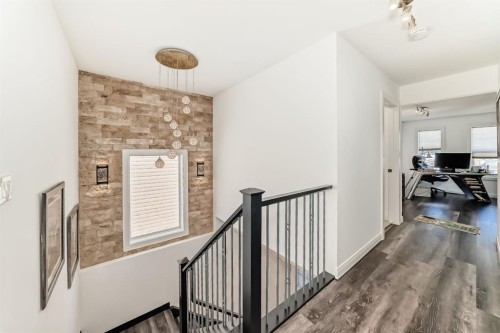 89 Evansdale Landing Nw, Calgary, AB - Indoor Photo Showing Other Room