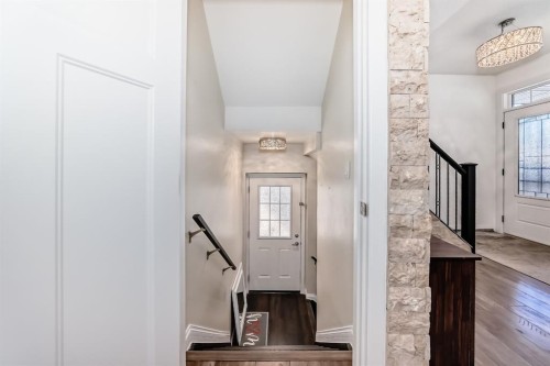 89 Evansdale Landing Nw, Calgary, AB - Indoor Photo Showing Other Room