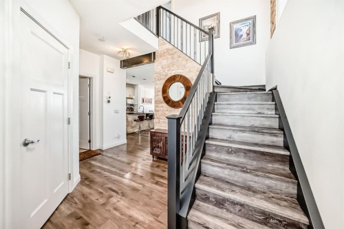 89 Evansdale Landing Nw, Calgary, AB - Indoor Photo Showing Other Room