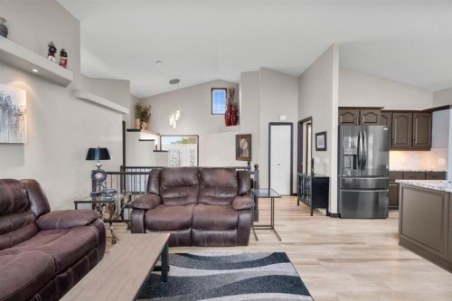 80 Cambrille Crescent, Strathmore, AB - Indoor