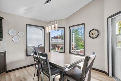 80 Cambrille Crescent, Strathmore, AB - Indoor Photo Showing Dining Room