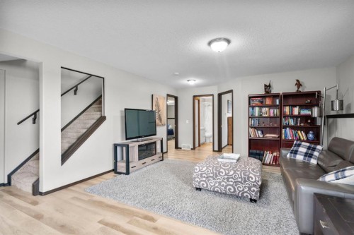 80 Cambrille Crescent, Strathmore, AB - Indoor
