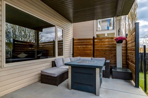 7 Sunset Way, Cochrane, AB - Outdoor With Deck Patio Veranda With Exterior